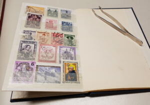 Album-Intnat.001f.jpg