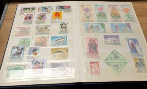 Album-Ungarn-stamp-g6.jpg