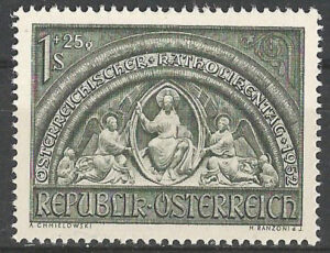 Austria-977-g1-stamps_ml.jpg