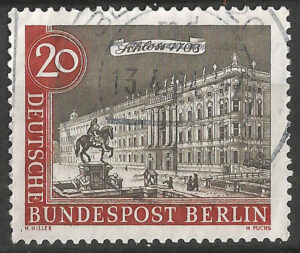 Berlin-stamp-221-g3-.jpg