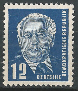 DDR-stamp-251-g4_ml.jpg
