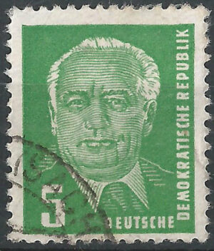 DDR-stamp-322a-g3.jpg