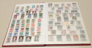 Stamp-Album-Austria-g3.jpg